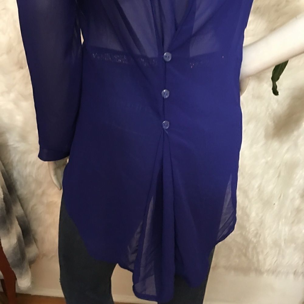 Gorgeous double layered Chiffon button back top N… - image 7